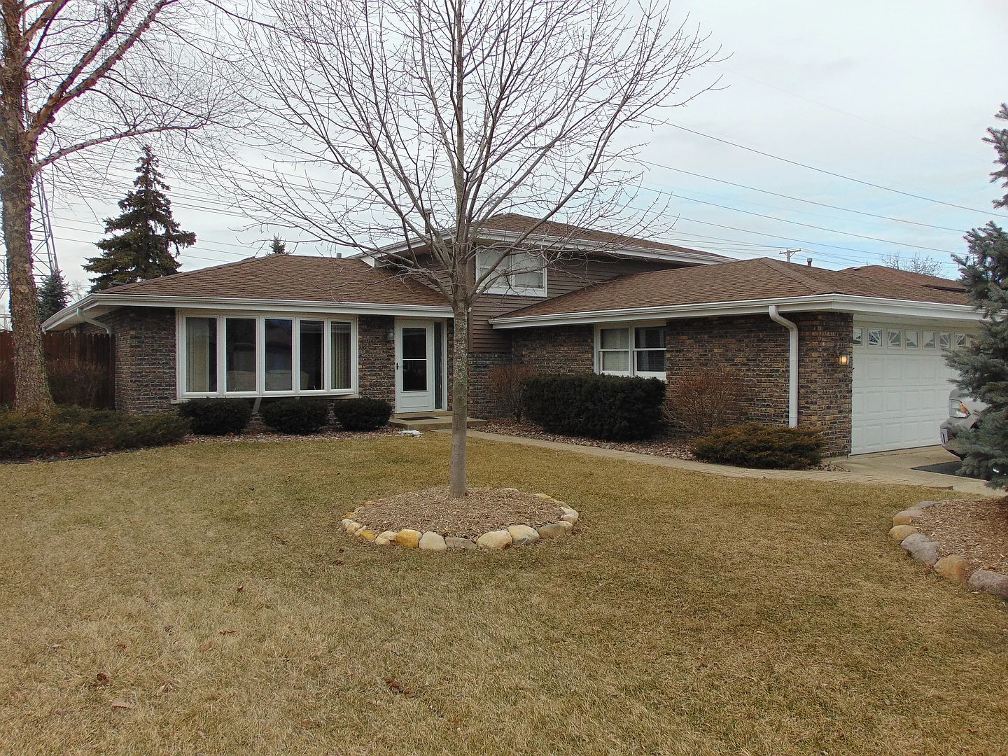 10342 S Michael Dr photo 1