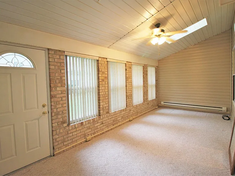 1006 Island Quay — Photo 10