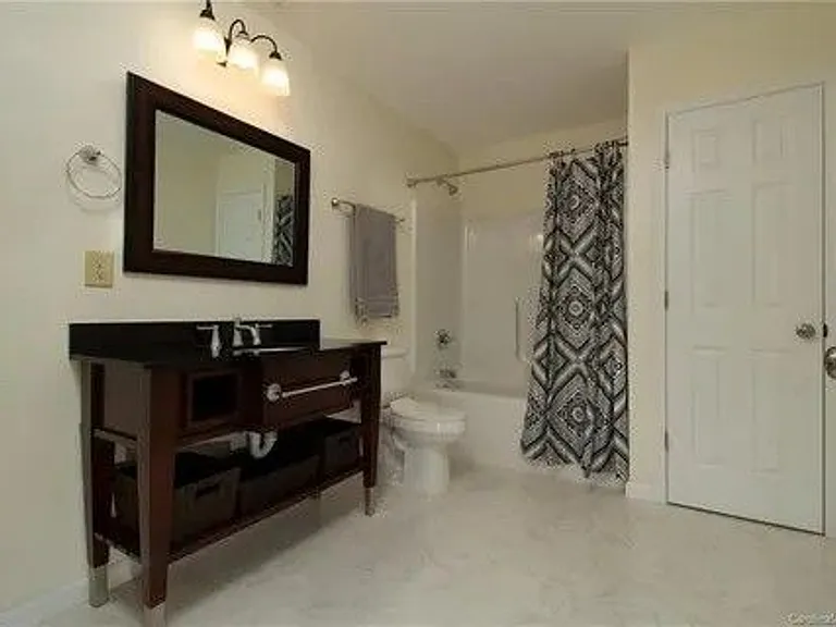 40 Eddie Dr — Photo 12