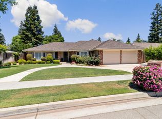 1180 W Los Altos Ave, Fresno, CA