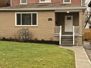 5836 Beacon St, Pittsburgh, PA 15217