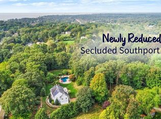 233 High Meadow Rd, Fairfield, CT 06824