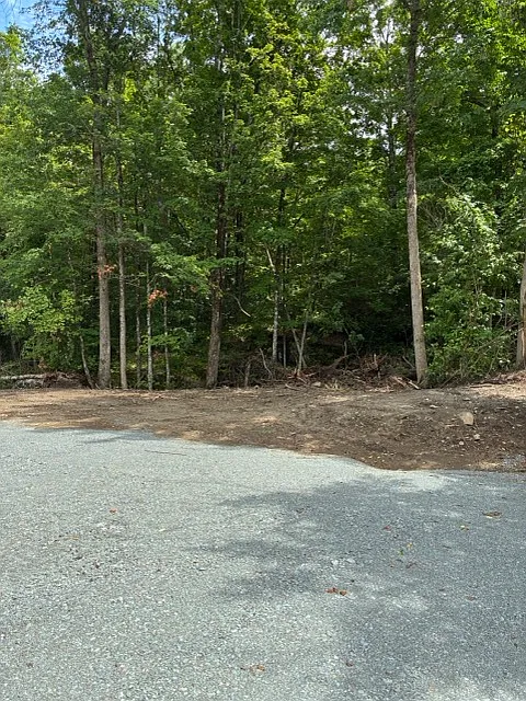 2 bed, 924 sqft, $396 — Photo 2