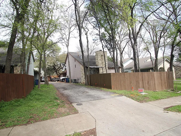 1712 Cinnamon Path #A — Photo 27
