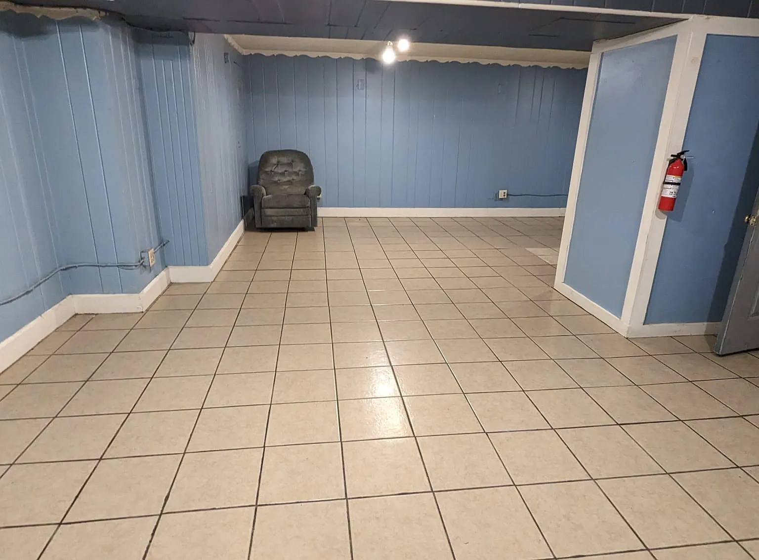 Studio, 1000 sqft, $775 — Photo 2