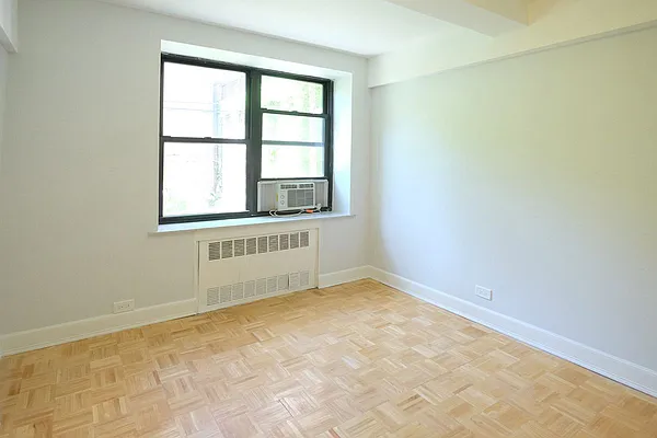 Rented by CG Realty | media 44