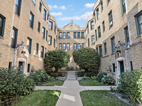 146 Clyde Ave APT 3E, Evanston, IL 60202