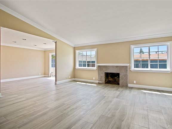 3rd image of 13532 Shadylawn Pl