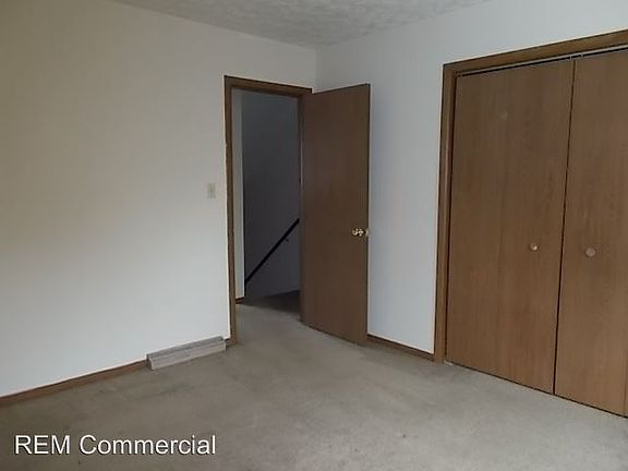 5th image of 1719 Dominion Dr APT D