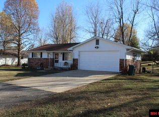 206 Park Ave, Mountain Home, AR 72653