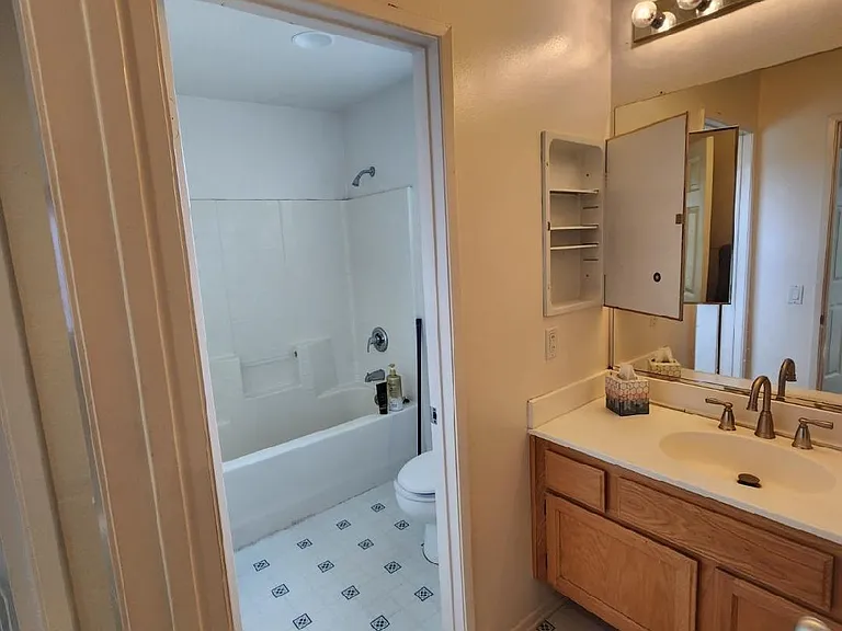 2386 Taos Ave — Photo 22
