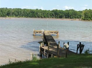 5813 Jasmine Ln, Fort Lawn, SC 29714