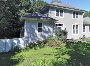 2055 S Tanager Ln, Green Bay, WI 54313