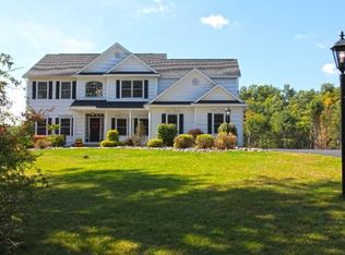 2441 Putnam Rd, Rotterdam, NY 12306