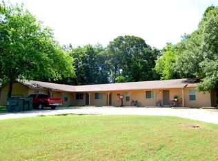 2016 & 2032 N Gregg Ave, Fayetteville, AR 72703