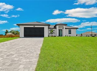 1907 NW 1st Pl, Cape Coral, FL 33993
