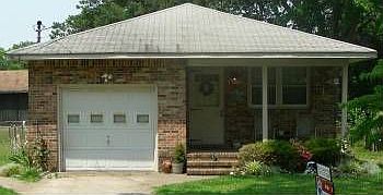 2nd image of 1229 Laurel Ave