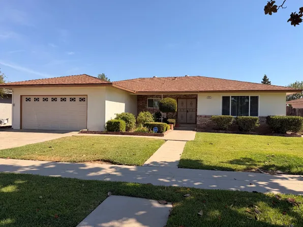 3177 E Tenaya Way, Fresno, CA 93710