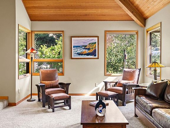 5th image of 4730 Woodcliff Court