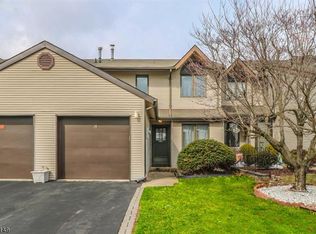 14 Peach Ct, Flemington, NJ 08822