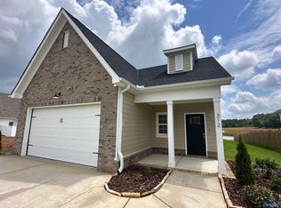312 Shadow Ct, Huntsville, AL 35824