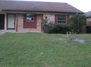 12830 Shannon Hills Dr, Houston, TX 77099