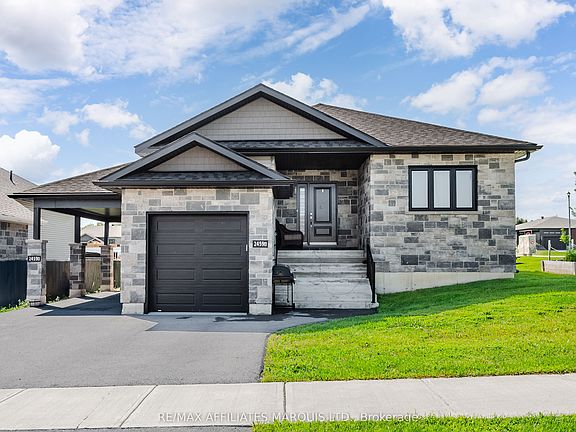 2nd image of 2459 Watson Cres