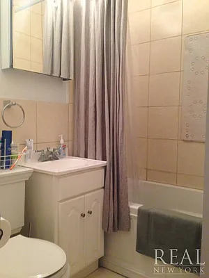 Rented by REAL New York | media 19