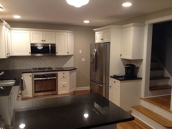 3rd image of 588 S Falmouth Dr