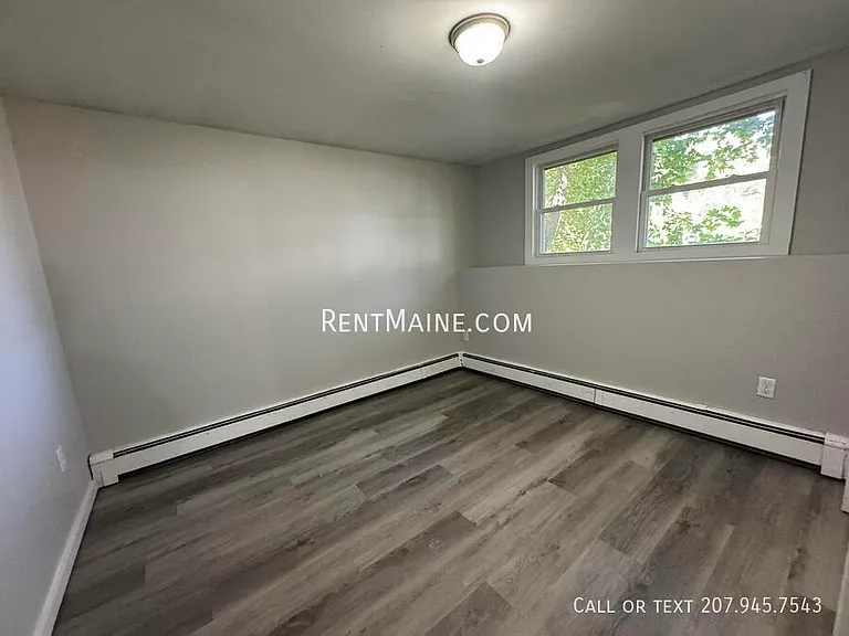 206 Maine Ave #4 — Photo 6