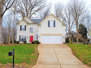 8032 Sandowne Ln, Huntersville, NC 28078