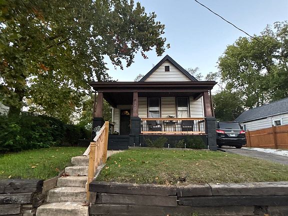 8th image of 2423 W Garden St