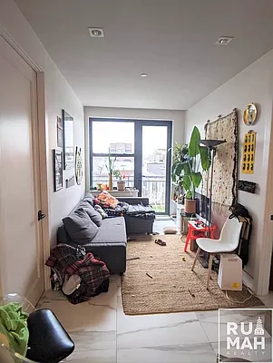 Rented by Rumah Realty Inc | media 2