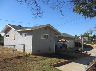 155 Leslie Ln, Escondido, CA 92026