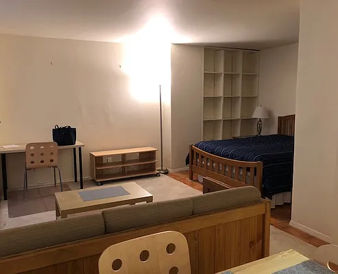 Rented by Douglas Elliman | media 20