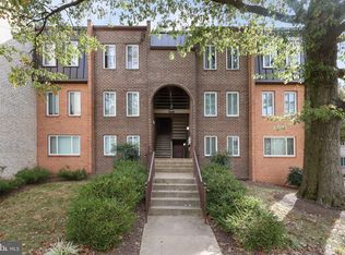 5050 7th Rd S APT 301, Arlington, VA 22204