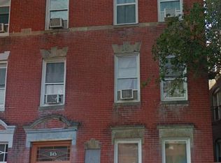 145 Cottage St #L12, Boston, MA 02128