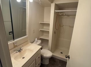 1216 N Town Hall Rd, Eau Claire, WI 54703