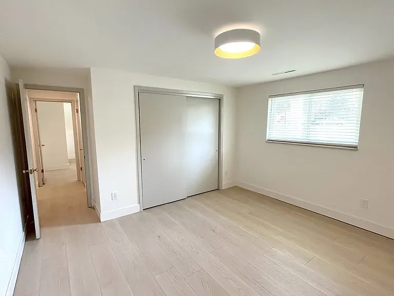 919 Yeager Pl #2 — Photo 12