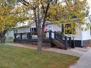 1012 Roughlock Ln, Spearfish, SD 57783