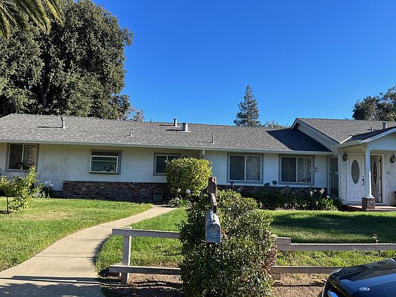 2nd image of 1690 Holt Ave