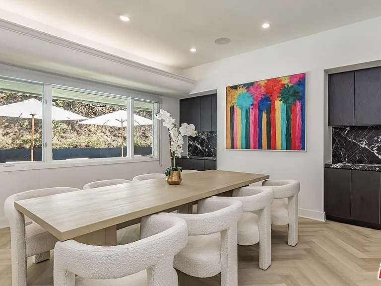 502 Evelyn Pl — Photo 11