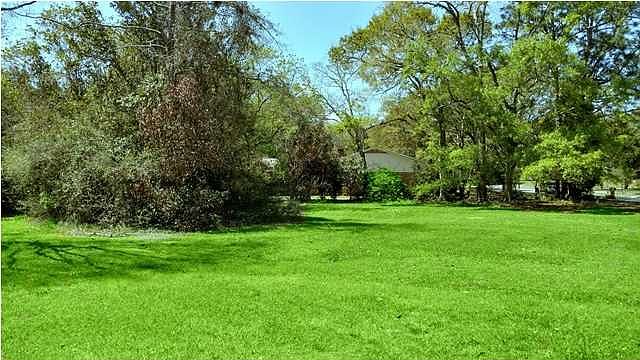 2nd image of 4167 Spring Valley Dr N