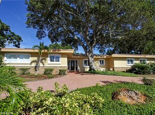 309 Harbor View Ln, Largo, FL 33770