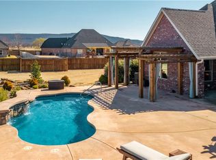 400 W Twin Falls Dr, Farmington, AR 72730