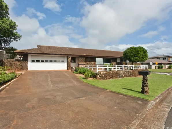 1008 Hoomoana St, Pearl City, HI 96782