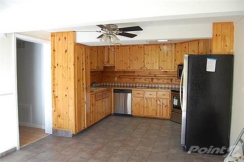 5th image of 2803 W Lakeview Dr
