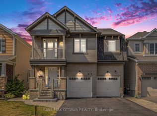 212 Rivertree St, Ottawa, ON K2M0J3
