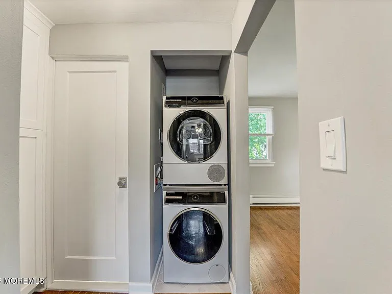 46 Manor Dr #401 — Photo 14