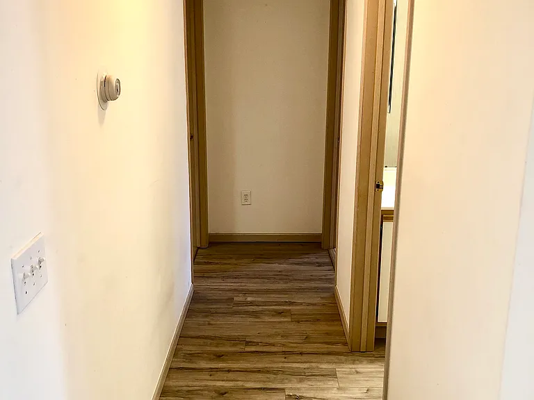 6835 Villabrook Dr — Photo 13